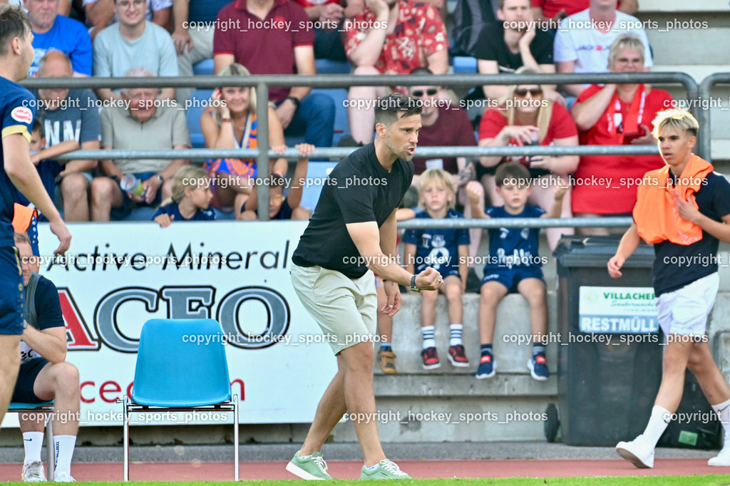 ATUS Velden vs. GAK | Headcoach ATUS Velden Marcel Günther Kuster, ATUS Velden vs. GAK, ATUS Velden vs. GAK am 26.07.2024 in Villach (Stadion Lind), Austria, (Photo by Bernd Stefan)
