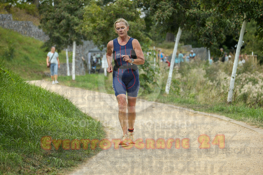 250824_1347_EX1_3690 | Sportfotografie im Rhein-Sieg Kreis, Köln, Bonn, NRW, Rheinland Pfalz, Hessen, etc. Unser Tätigkeitsfeld umfasst den Laufsport vom Volkslauf über den Marathon, Duathlon, Triathon bis zum Ultralauf wie Kölnpfad Ultra oder Schindertrail.