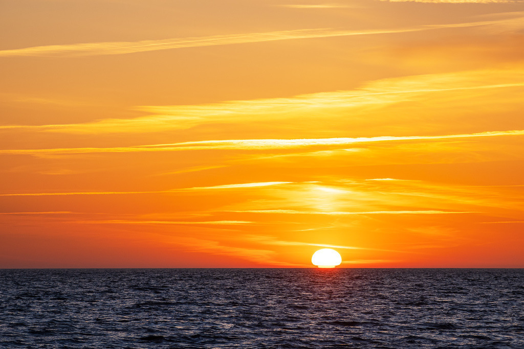 Sonnenuntergang am Strand von Kloster auf der Insel Hiddensee | Sonnenuntergang am Strand von Kloster auf der Insel Hiddensee.