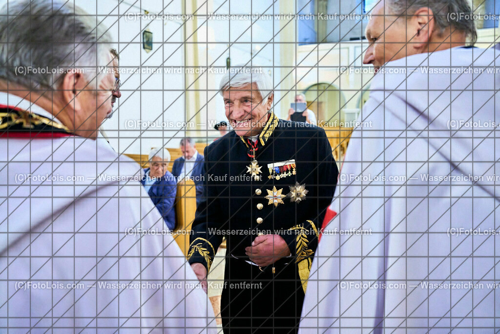 ALP3798_Jeanne de Ferrette_Templer Orden_Hildebrand Walter | (C)FotoLois.com, Alois Spandl, 700stes Hochzeitsjubiläum - Albrecht II. mit Johanna von Pfirt in Thann (FR) im März 2024. Empfang des Organistionskommitees aus der Region Ferrette (Pfirt)/Thann aus dem Elsass mit Empfang durch die Stadtgemeinde und Bezirkshauptmannschaft Scheibbs im Schloss Scheibbs und anschließender Kranzniederlegung in der Kartausenkirche über der Krypta des Gründerehepaares durch Mitglieder des Templer Ordens im Beisein von Mitgliedern der Goldhaubengruppen, Fr 22. September 2023.