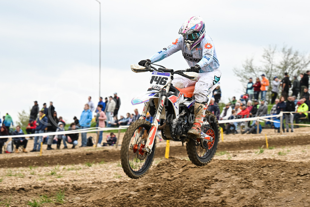 Motocross Schlatt bei Winterthur - 30. April 2023 | #146 Smith Trevor aus Birmenstorf (CH) auf KTM in der Kategorie Senioren am Motocross Schlatt bei Winterthur, 30. April 2023. 
Instagram: @mx_schlatt | @mc_wila | @sam_schweiz
Bild: Sportfotografie Markus Aeschimann | www.markus-aeschimann.ch - Realisiert mit Pictrs.com