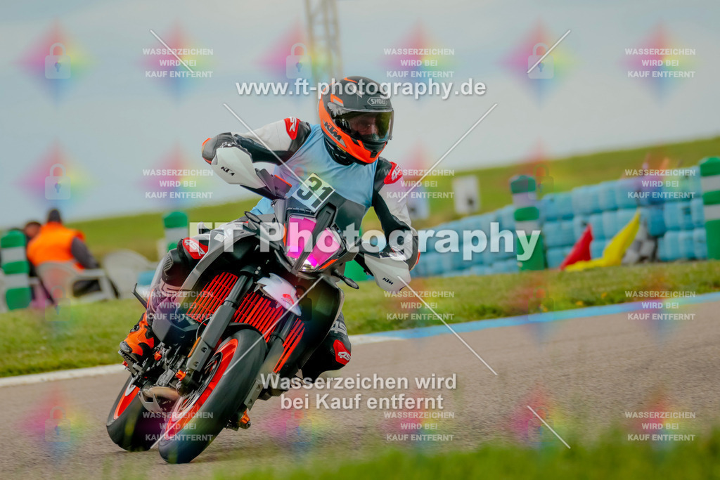 _7D21530 | Hier findet Ihr Bilder von Touristenfahrten auf der Nürburgring Nordschleife oder von anderen Veranstaltungen die ich besucht habe. Viel Spass beim Durch Schauen 