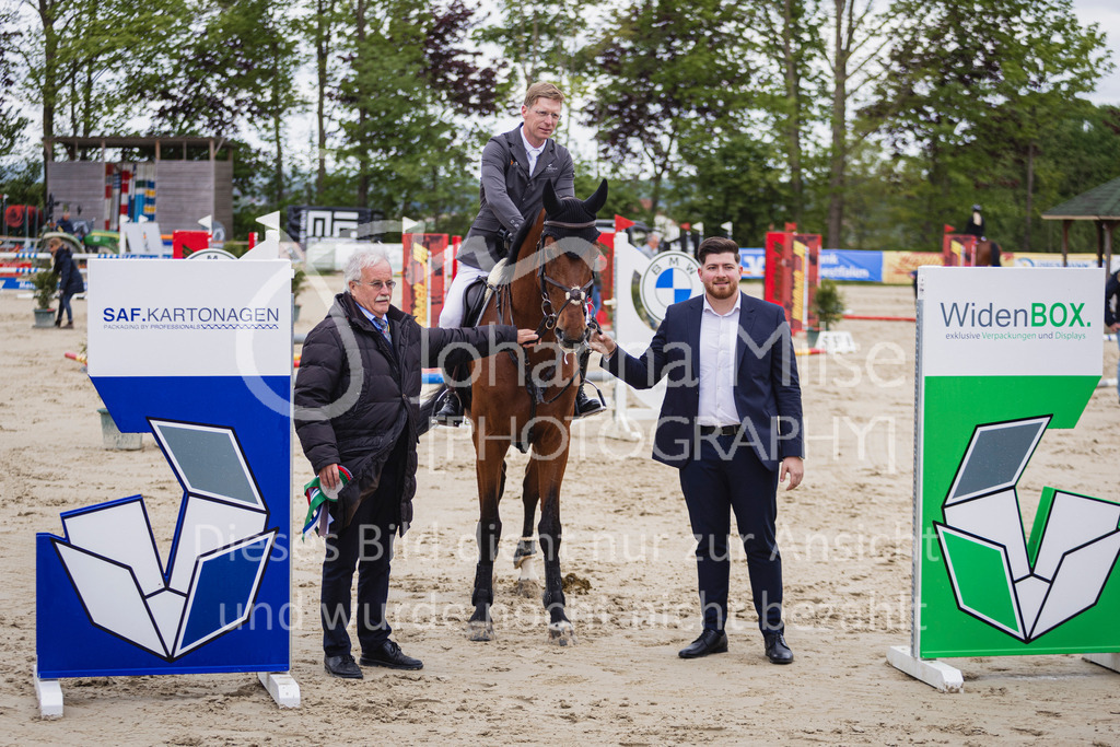 250504_SpengeW_Stil-S-540 | Deine schönsten Turniermomente als professionelle Fotos! Entdecke hochwertige Pferdesport-Fotografie im Online-Shop. Jetzt Fotos finden & bestellen!