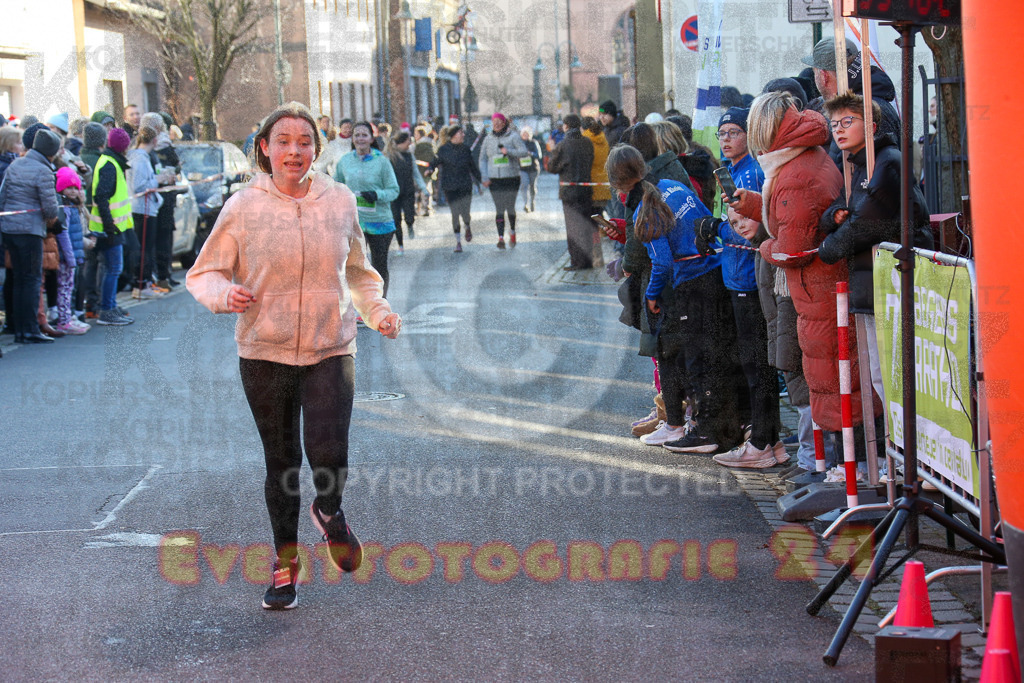 241201_1104_EX1_9965 | Sportfotografie im Rhein-Sieg Kreis, Köln, Bonn, NRW, Rheinland Pfalz, Hessen, etc. Unser Tätigkeitsfeld umfasst den Laufsport vom Volkslauf über den Marathon, Duathlon, Triathon bis zum Ultralauf wie Kölnpfad Ultra oder Schindertrail.