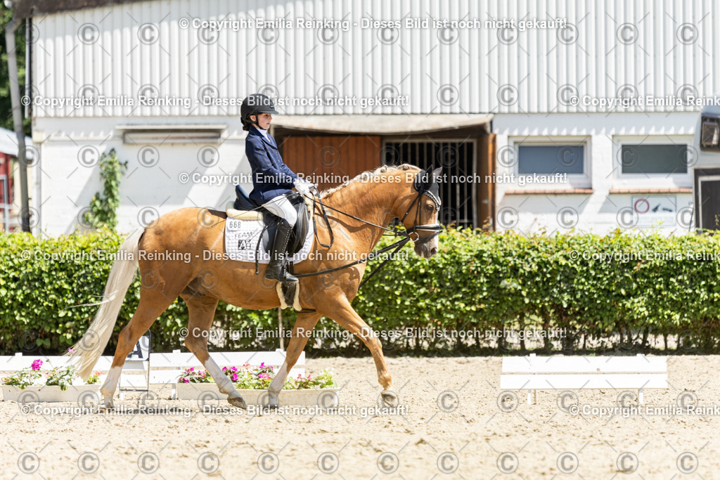 CL5A9745 | Emilia Reinking Fotografie - Realisiert mit Pictrs.com