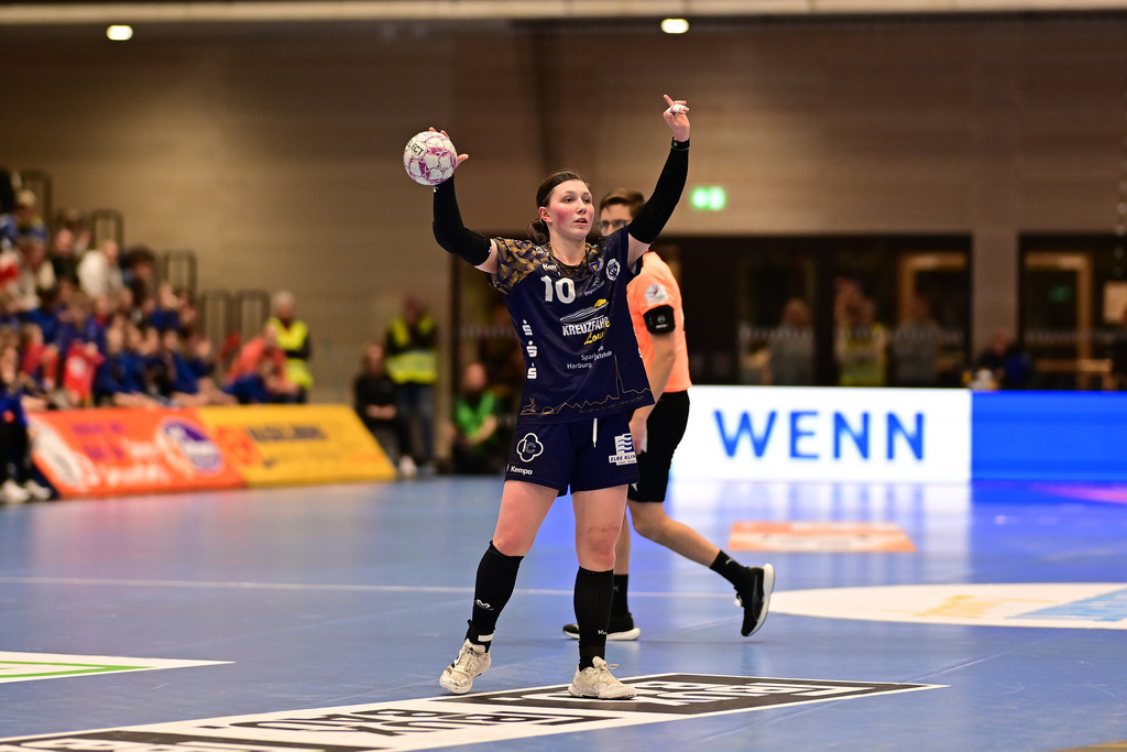 Handball I Frauen I Saison 2025-2026 I 14. HBF I 1. Spieltag I Buxtehuder SV - Sport-Union Neckarsulm | Der Sportfotograf. - Realisiert mit Pictrs.com