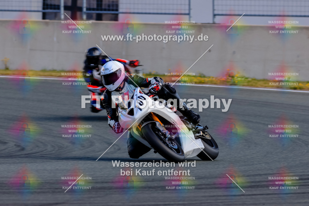 _TCM3502 | Hier findet Ihr Bilder von Touristenfahrten auf der Nürburgring Nordschleife oder von anderen Veranstaltungen die ich besucht habe. Viel Spass beim Durch Schauen 