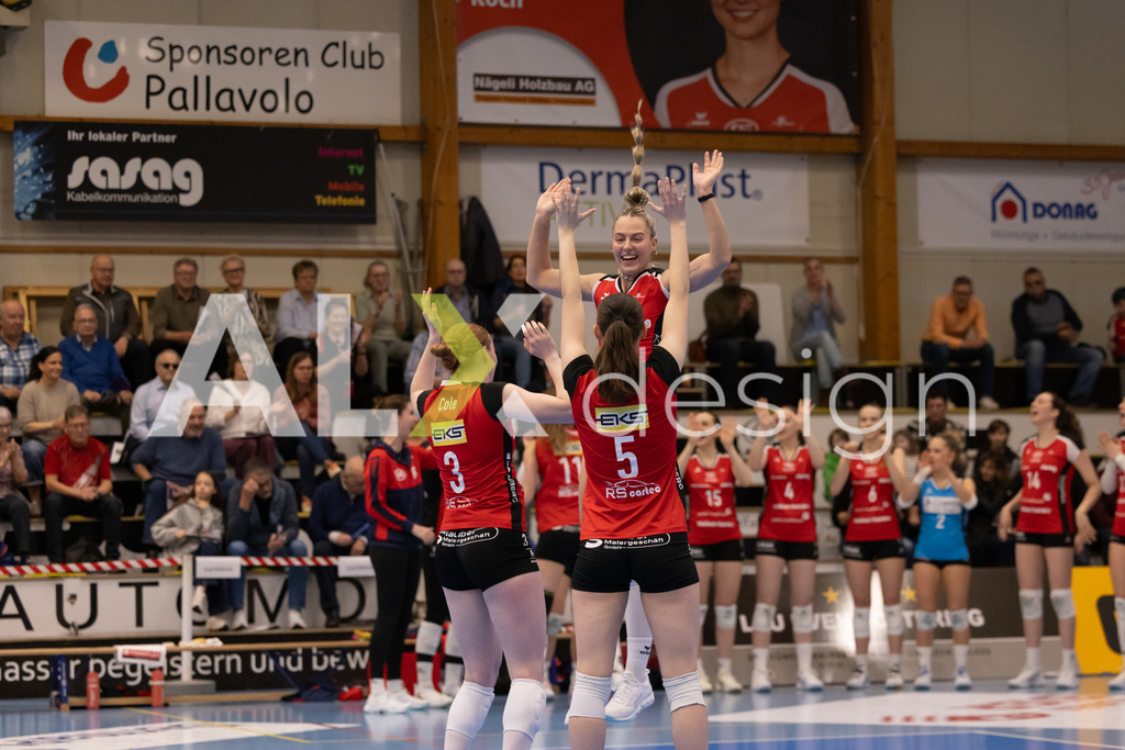 Volleyball I Frauen I Saison 2025-2026 I Volleyball NLA | Women I 1/2 Finals I  VC Kanti Schaffhausen - Sm'Aesch Pfeffingen I 07.03.2026 | 8 Lina-Marie Lieb (DE) (VC Kanti Schaffhausen) – Aussen - Realisiert mit Pictrs.com