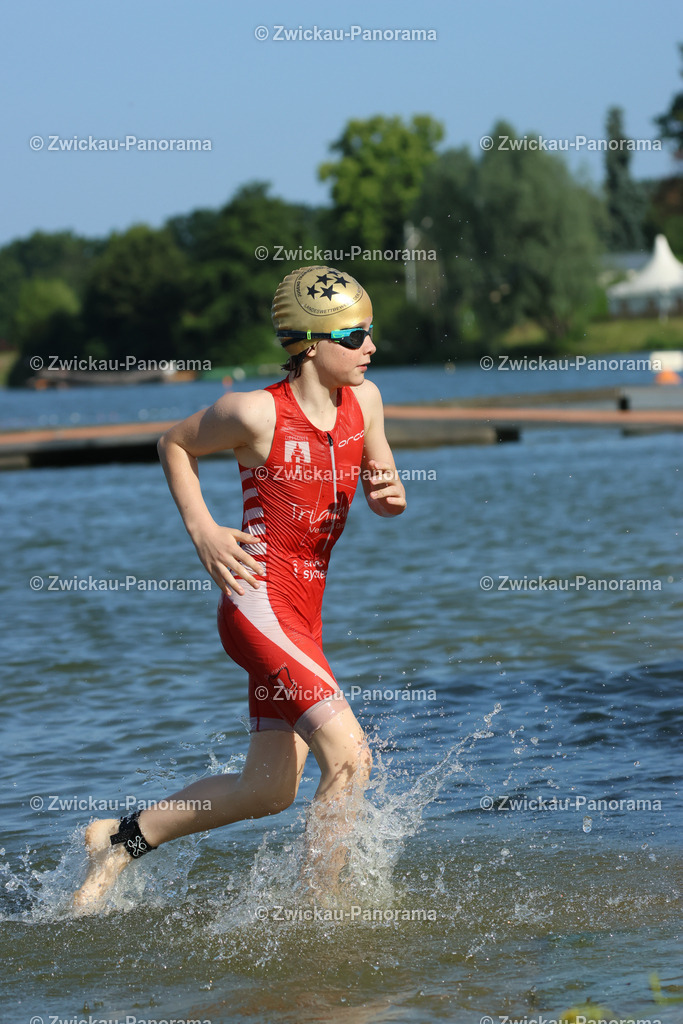 Tag 1 Wasser Klein--100 | Urban. Natur. Panorama. Luftbild. 
Der Bildershop für aufregende Perspektiven!
Für Deko, Wandbild und Kalender!
Wir bringen LED-Bilder zum Leuchten!
