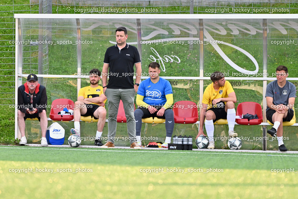 SV Spittal 1921 vs. ATUS Velden | Spielerbank SV Spittal,  Sportlicher Leiter SV Spittal Wolfgang Oswald, Headcoach SV Spittal Philipp Dabringer, Asisstentcoach SV Spittal Mario Mihajlovic, SV Spittal 1921 vs. ATUS Velden, SV Spittal 1921 vs. ATUS Velden am 05.06.2025 in Spittal an der Drau (Goldeck Stadion), Austria, (Photo by Bernd Stefan)