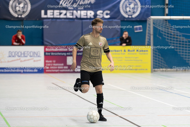 Fußball I Herren I Saison 2025-2026 I Solarstrom-Cup I Vorrunde I 03.01.2026.120 | SG LTW A-Jugend - SV WahlstedtSG LTW A-Jugend - SV Wahlstedt - Realisiert mit Pictrs.com