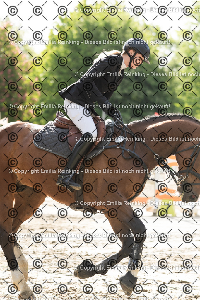 CL5A5671 | Emilia Reinking Fotografie - Realisiert mit Pictrs.com