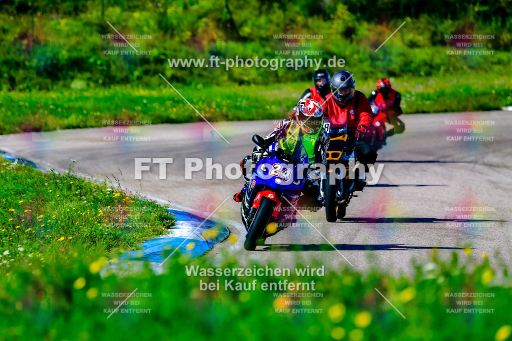 024-5531 | Hier findet Ihr Bilder von Touristenfahrten auf der Nürburgring Nordschleife oder von anderen Veranstaltungen die ich besucht habe. Viel Spass beim Durch Schauen 