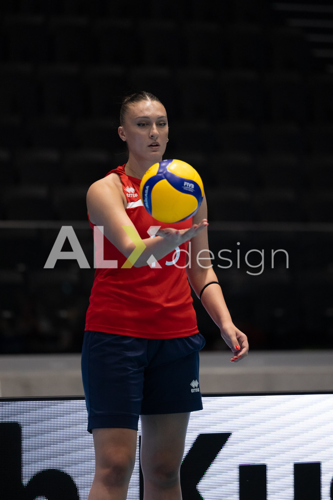 Georgia v Switzerland - CEV European League Women | KRIENS, SWITZERLAND - JUNE 12: MARIAM MUSHKUDIANI of Georgia before the CEV European League match between Georgia and Switzerland at Pilatus Arena on June 12, 2026 in Kriens, Switzerland. - Realisiert mit Pictrs.com
