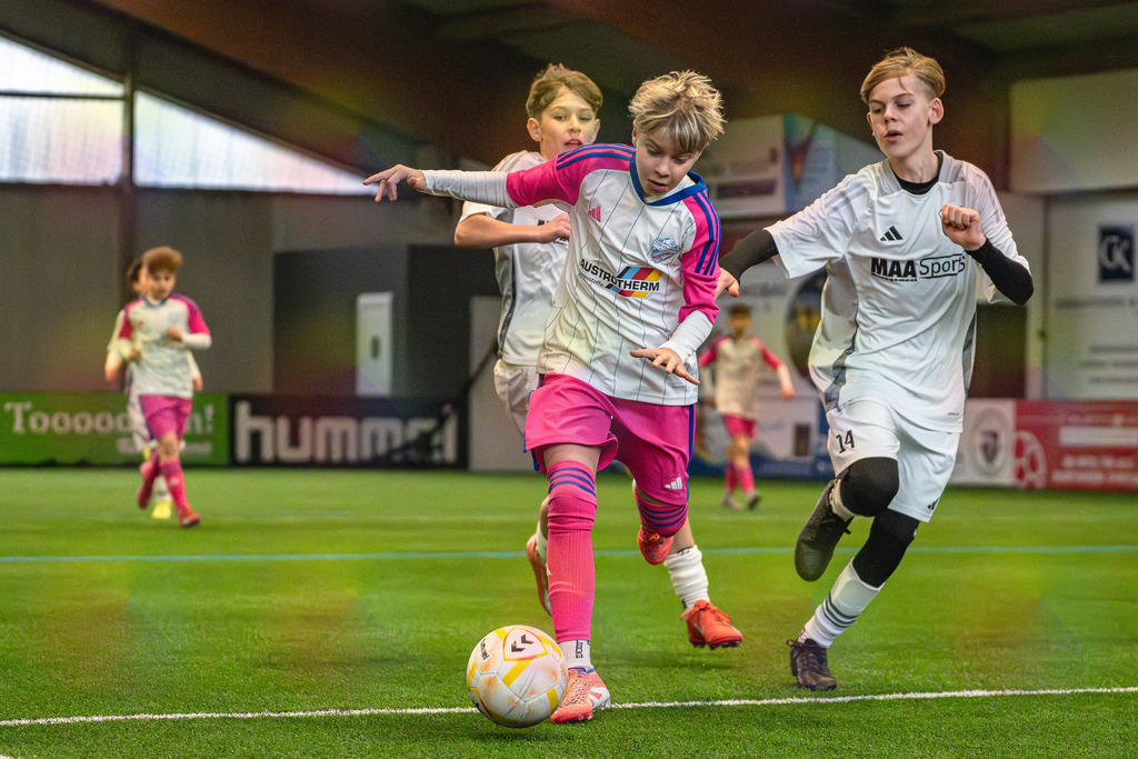 blr.pics-158 | Professionelle Fußball- und Sportfotografie. Spielbilder online ansehen und kaufen – Einzelbilder oder komplette Galerien in hoher Qualität. - Realisiert mit Pictrs.com