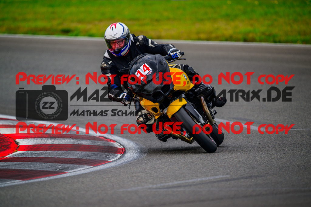 MaZZes_Fotomatrix_20250723_6007705_5097-2 | ROT