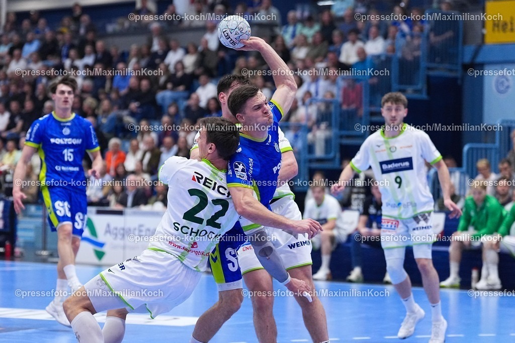 xYDRx11042601003 | 11.04.2026, xydrx, Handball, 1.HBL, VfL Gummersbach - HSG Wetzlar, Schwalbe-Arena: Jona Schoch (HSG Wetzlar #22) im Zweikampf gegen Kay Smits (VfL Gummersbach #31)   Photo: xYannisxDreimannxPressefotoKochx
