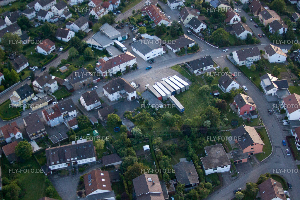 ENDERES Spedition | Luftbild: ENDERES Spedition im Ortsteil Diedelsheim in Bretten im Bundesland Baden-Württemberg in Deutschland. Foto: IMG_57811.jpg vom 14.06.2013 durch Werner Riehm/FLY-FOTO.de - Realisiert mit Pictrs.com