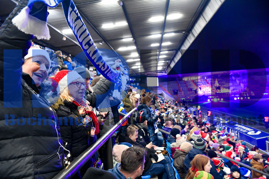 CSC_WEISIN20231220-22 | bond - Realisiert mit Pictrs.com