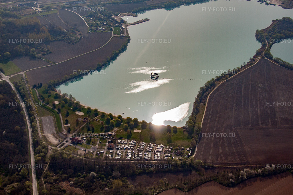 Vue aérienne: Station balnéaire à Lauterbourg dans le département Bas Rhin, France.Photo: IMG_63830.jpg prise le 30/03/2014 par Werner Riehm/FLY-FOTO.euRésolution de l'original: 4752 x 3168 px