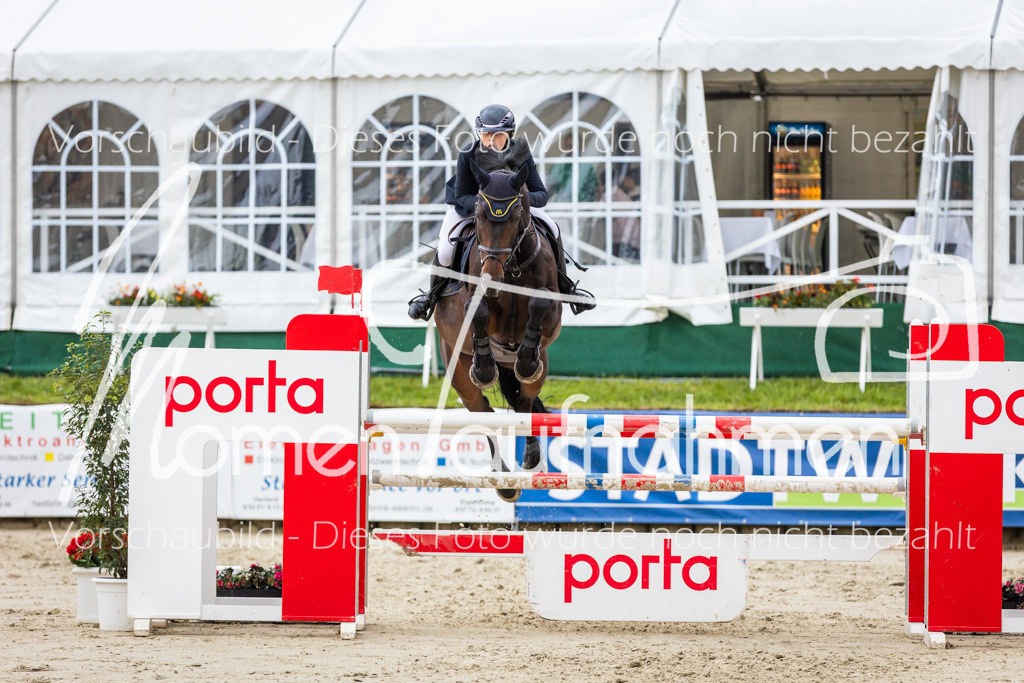 BHO-2PhSpr-M-234 | MomenTaufnahmen Pferdesportfotos