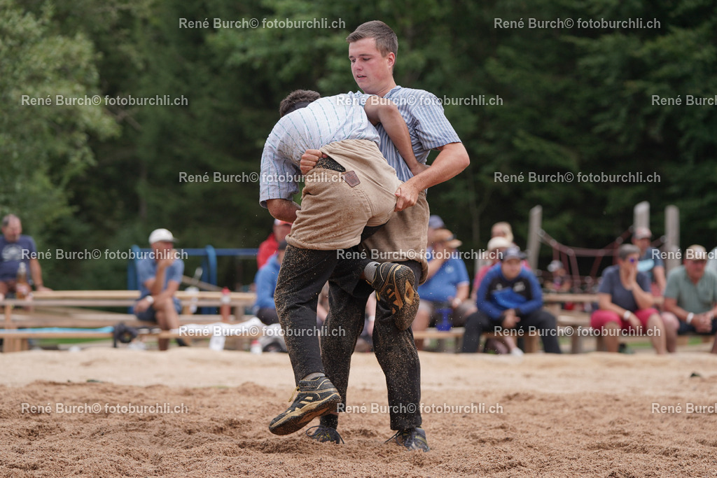 DSC09883-2 | René Burch leidenschaftlicher Fotograf aus Kerns in Obwalden.  Hier finden sie Sport, Landschaft und Natur Fotografie.
 - Realisiert mit Pictrs.com