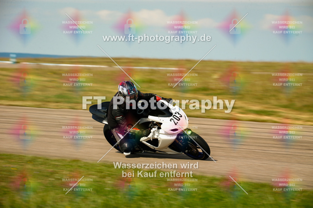 _MOT6204 | Hier findet Ihr Bilder von Touristenfahrten auf der Nürburgring Nordschleife oder von anderen Veranstaltungen die ich besucht habe. Viel Spass beim Durch Schauen 