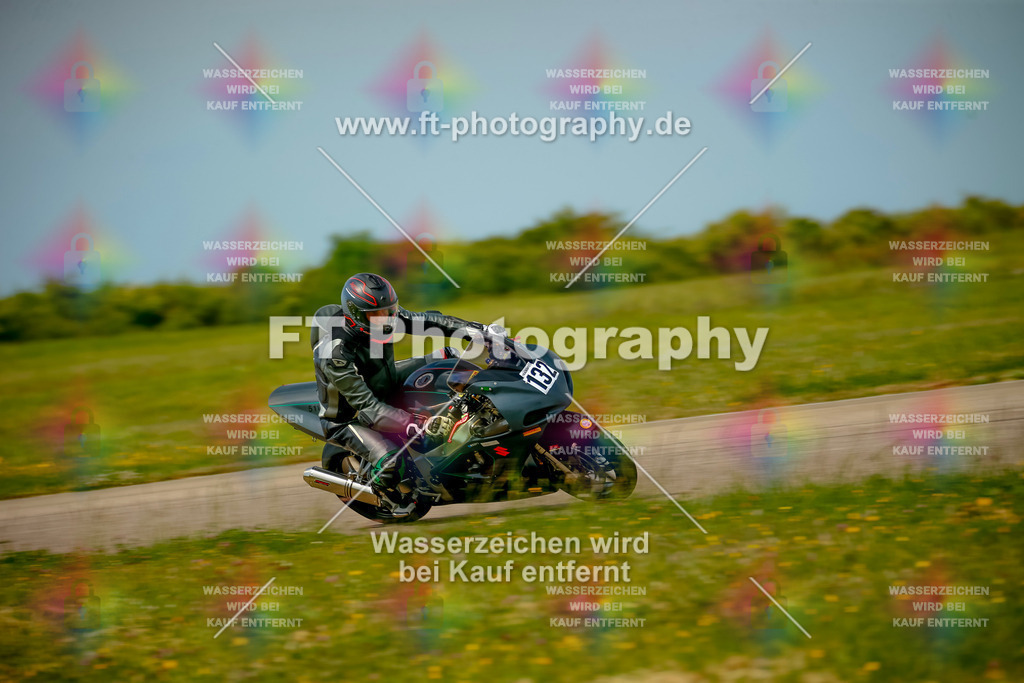 _MOT1096 | Hier findet Ihr Bilder von Touristenfahrten auf der Nürburgring Nordschleife oder von anderen Veranstaltungen die ich besucht habe. Viel Spass beim Durch Schauen 