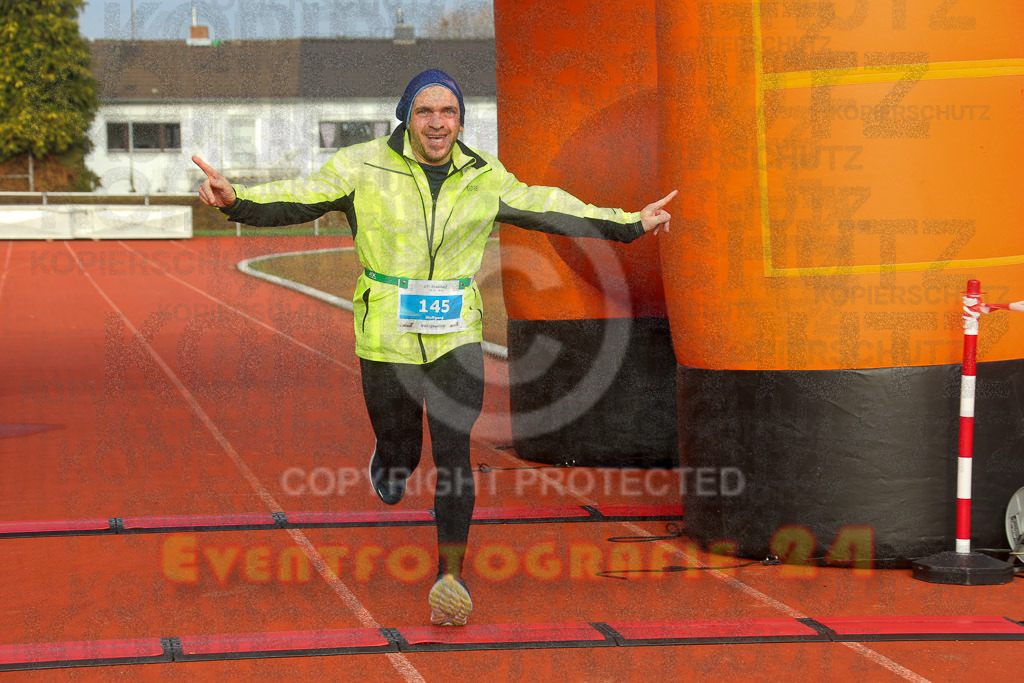 230129_1130_EX1_5018 | Sportfotografie im Rhein-Sieg Kreis, Köln, Bonn, NRW, Rheinland Pfalz, Hessen, etc. Unser Tätigkeitsfeld umfasst den Laufsport vom Volkslauf über den Marathon, Duathlon, Triathon bis zum Ultralauf wie Kölnpfad Ultra oder Schindertrail.