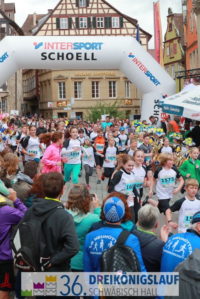 Stadtwerke Schüler und Jugendlauf 1,7km | 3koenigslauf 2022 Stadtwerke Schüler und Jugenlauf 1,7km - Realisiert mit Pictrs.com