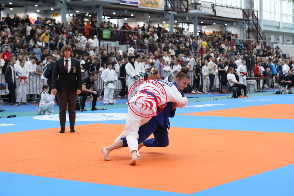 1J7A3296 | Fotos vom Adler Cup - Pictures from Adler Cup

Hier findet Ihr alle Eindrücke und großen Momente der Adler Cup Wochenenden. Here you will find all impressions and great moments of the Adler Cup weekends. - Realisiert mit Pictrs.com