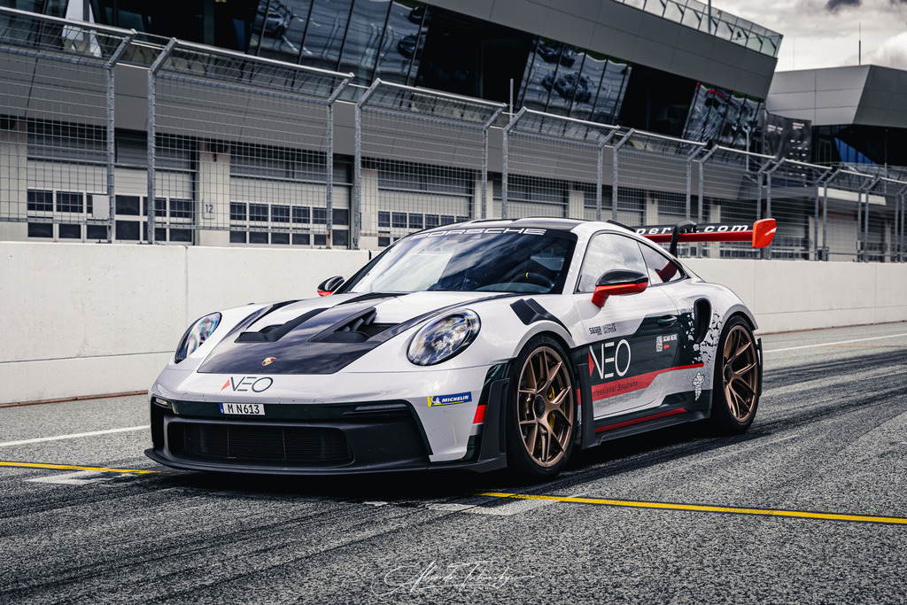 Red Bull Ring 2025 | Entdecken Sie die faszinierende Welt von Alexander Tschuncky Arts: Kreative Fotografie, atemberaubende Automobilkunst und hochwertiger Bilderdruck. Lassen Sie sich inspirieren! - Realisiert mit Pictrs.com