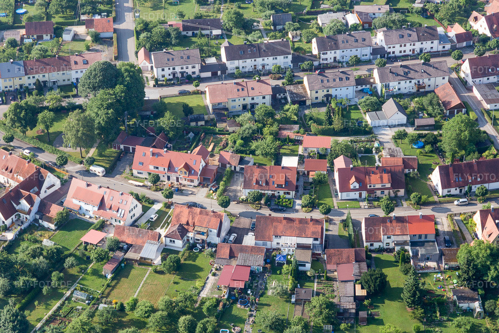 Luftbild: Riedlingen, Rambergsiedlung im Ortsteil Riedlingen in Donauwörth im Bundesland Bayern in Deutschland. Foto: IMG_101704.jpg vom 08.07.2017 durch Werner Riehm/FLY-FOTO.de