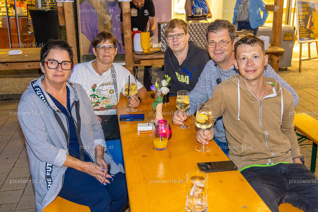 Sommereinkaufsnacht 2025 in Feldkirchen | Bildershop von pixelworld.at - Realisiert mit Pictrs.com