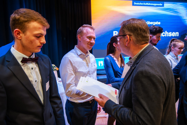 _DSC8443 | hermsdorfmarketing