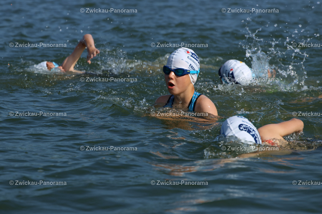 Tag 1 Wasser Klein--15 | Urban. Natur. Panorama. Luftbild. 
Der Bildershop für aufregende Perspektiven!
Für Deko, Wandbild und Kalender!
Wir bringen LED-Bilder zum Leuchten!
