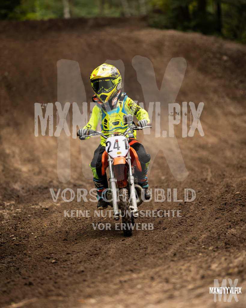 866A0375 | mxndyyvipix