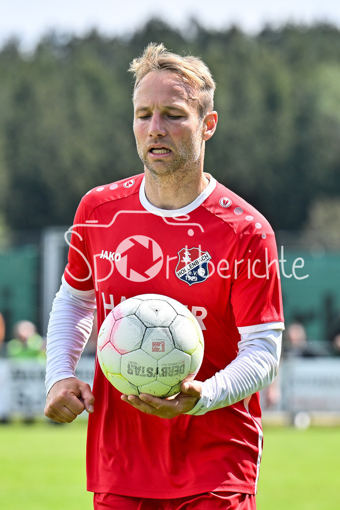 TSV Hollenbach - VfL Ecknach | Hollenbach 14 / Christoph BURKHARD