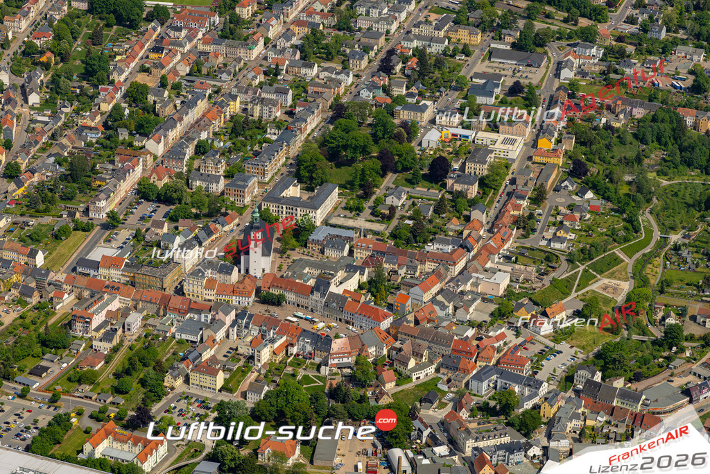 Das Luftbild der Stadt Frankenberg/Sa. wurde 2022 vom Flugzeug heraus erstellt (keine Drohnen-Aufnahmen) Aufnahmehöhe ca.450 Meter- hohe Bildauflösung und Druck-Qualität. Garantiert!