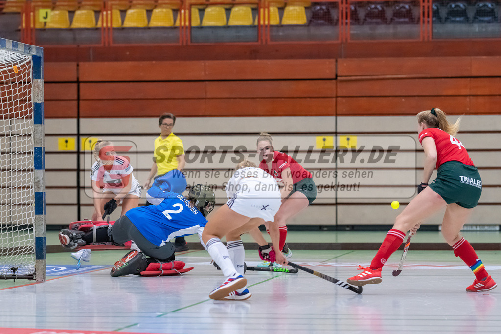 HK_20221126_101699 | 1. Bundesliga ( Halle ) Damen Crefelder HTC - Düsseldorfer HC am 27.11.2022 Crefelder HTC, Krefeld , Gillessen Jana ( Torfrau Crefelder HTC #2 )