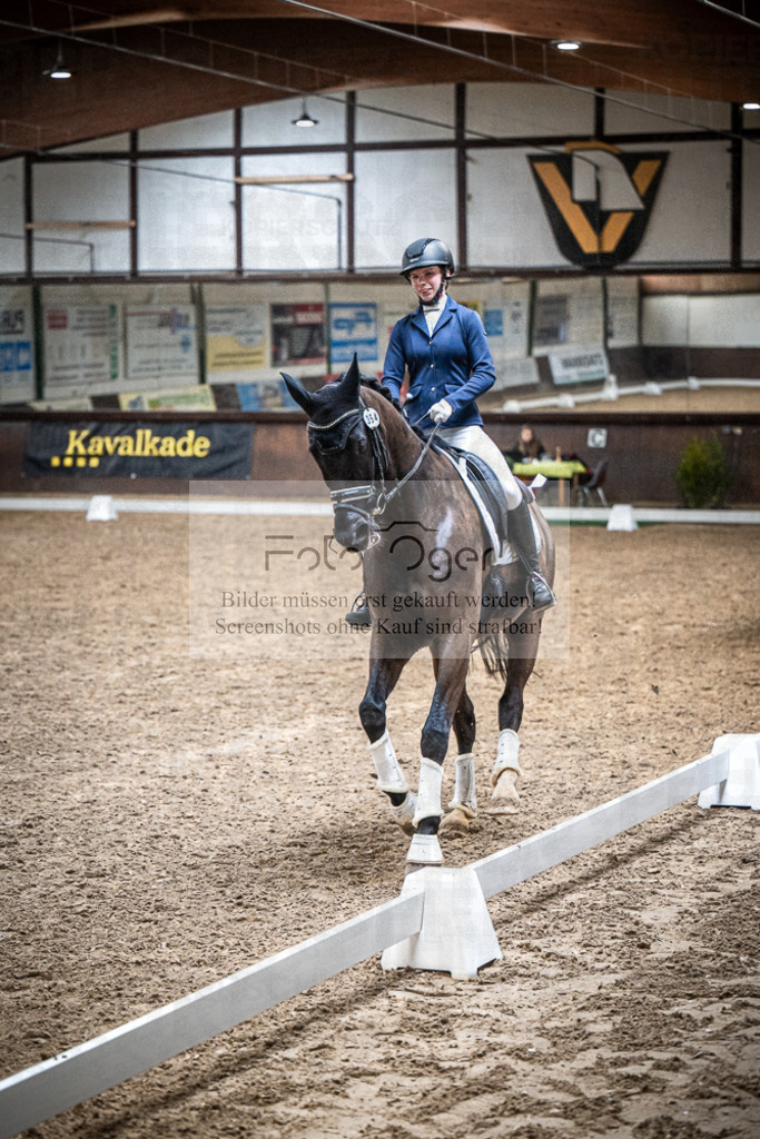 DOS_0093 | Entdecke hochwertige Reitturnierfotos von Foto Oger. Professionell, emotional und authentisch – jetzt Lieblingsmomente im Shop bestellen.Deutschlandweite Turnierfotografie. - Realisiert mit Pictrs.com