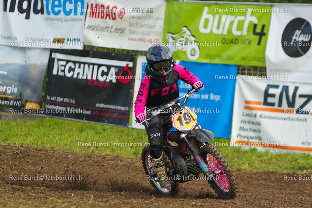 RB_02989 | René Burch leidenschaftlicher Fotograf aus Kerns in Obwalden.  Hier finden sie Sport, Landschaft und Natur Fotografie.
 - Realisiert mit Pictrs.com