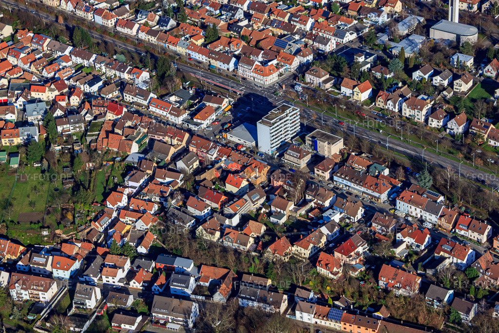 Luftbild: Rheinbrückenstraße und Saarlandstr im Ortsteil Knielingen in Karlsruhe im Bundesland Baden-Württemberg in Deutschland. Foto: IMG_23133.jpg vom 02.12.2009 durch Werner Riehm/FLY-FOTO.de