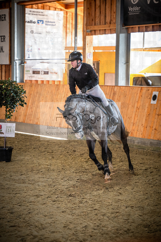 DOS_1844 | Entdecke hochwertige Reitturnierfotos von Foto Oger. Professionell, emotional und authentisch – jetzt Lieblingsmomente im Shop bestellen.Deutschlandweite Turnierfotografie. - Realisiert mit Pictrs.com
