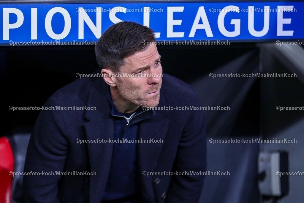 UCL11032501089 | 11.03.2025, Fußball, UEFA Champions League, Bayer 04 Leverkusen - FC Bayern München, Achtelfinale Rückspiel, BayArena, Saison 2024 2025: Cheftrainer Xabi Alonso (Bayer 04 Leverkusen Trainer)DFB regulations prohibit any use of photographs as image sequences and or quasi-video.