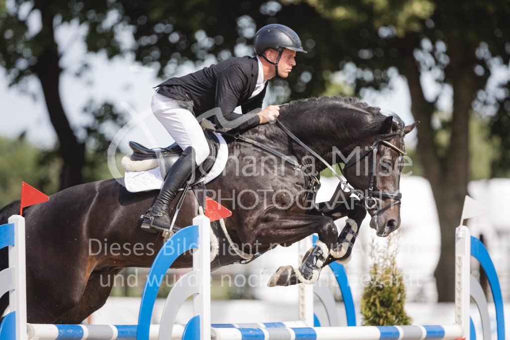 220614_Mühlen_Quali5j-744 | Late Entry Mühlen
Springpferdeprüfung Kl.M* 5j. Qualifikation zum Bundeschampionat
14.06.2022