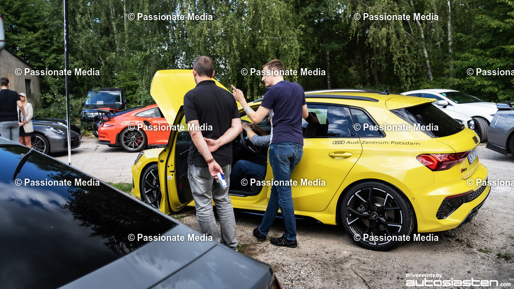 DSC00026 | Passionate Media, dein Fotograf aus Brandenburg, Märkisch Oderland, im Bereich Motorsport, Autos und Motorräder sowie Events und auch Hunde. Shootings oder auch Eventbegleitungen können bei mir gebucht we