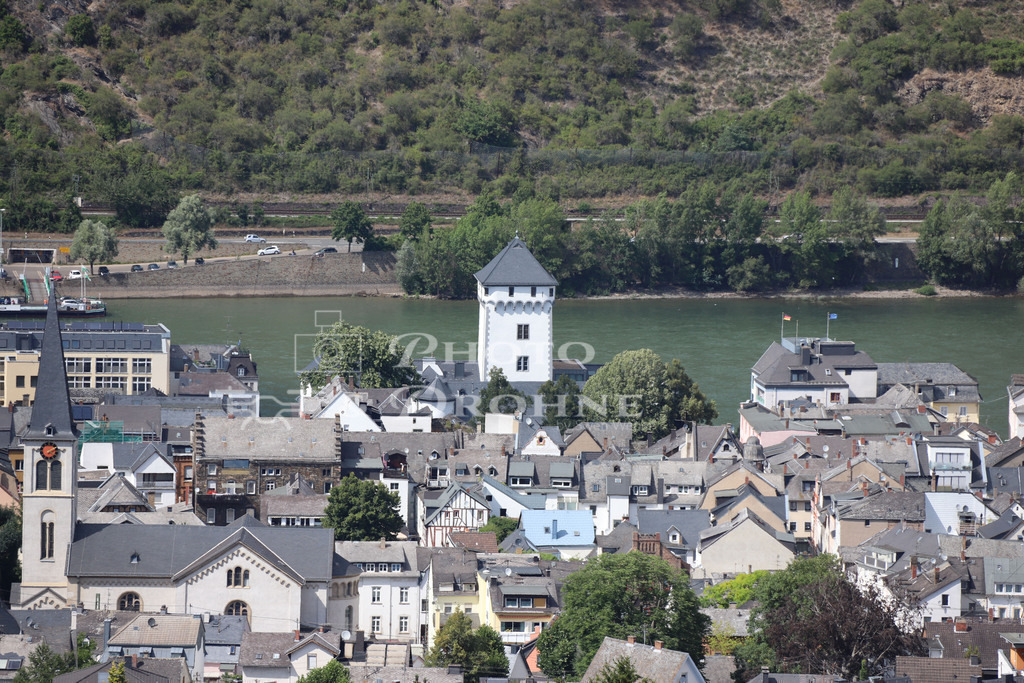 Boppard-7491 | Stadtansicht von Boppard am Rhein und der Turm der Kurfürstlichen Burg- - Realisiert mit Pictrs.com