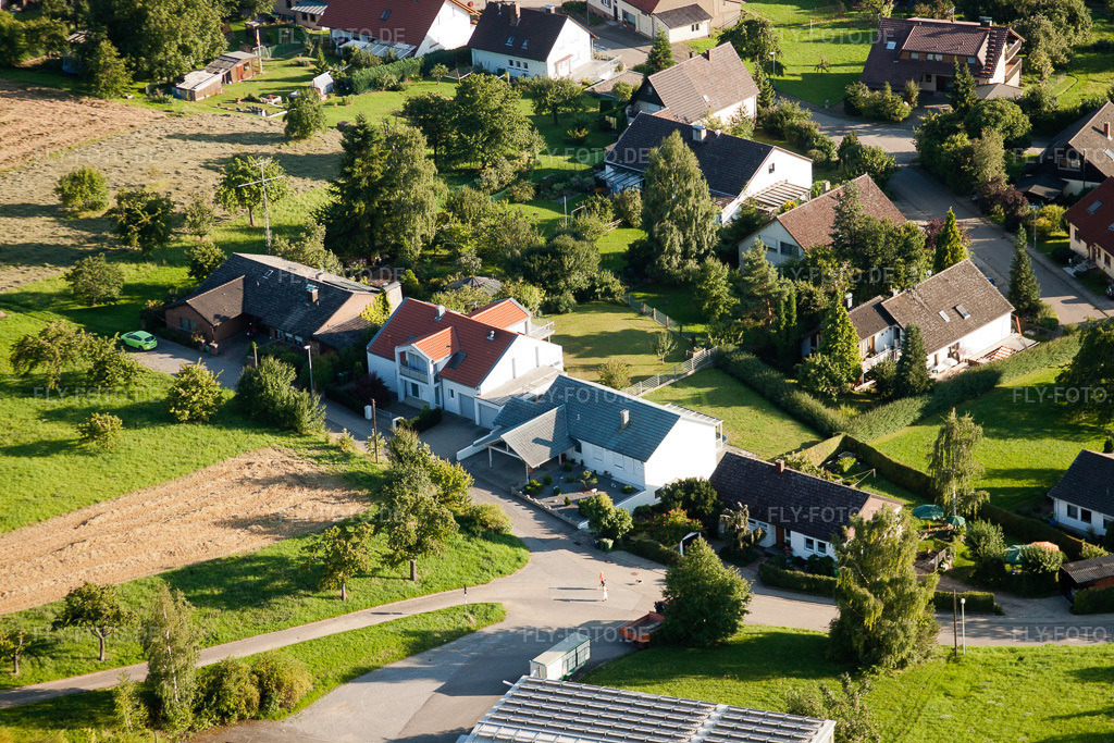 Luftbild: Kesslerstr im Ortsteil Obernhausen in Birkenfeld im Bundesland Baden-Württemberg in Deutschland. Foto: IMG_32594.jpg vom 21.08.2010 durch Werner Riehm/FLY-FOTO.de