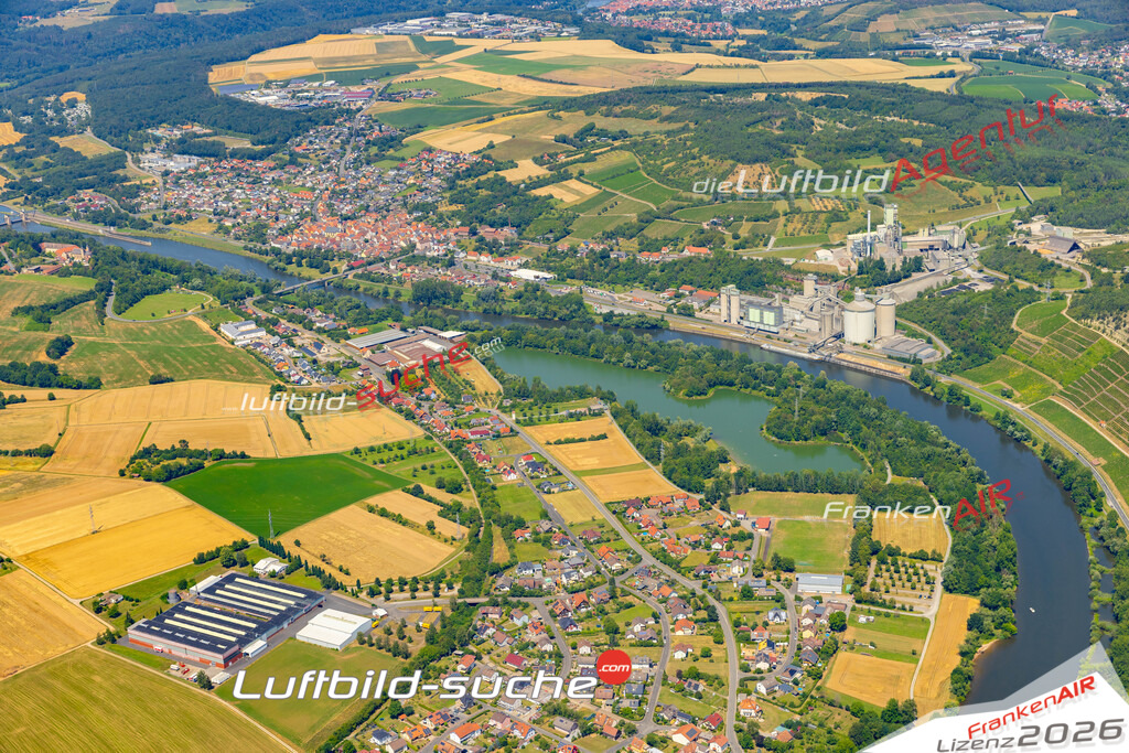 Das Luftbild zeigt : Trennfeld Triefenstein - Die Luftaufnahme wurde 2023 vom UL-Flugzeug aus erstellt ( keine Drohne ) - Hochauflösende Luftaufnahme - Für grossformatige Ausdrucke geeignet. Die Geschenkidee !Mit Lizenz und Bildrechte bestellbar